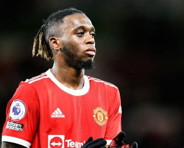 Aaron Wan-Bissaka Wiki, Height, Age, Wife, Biography, Net Worth