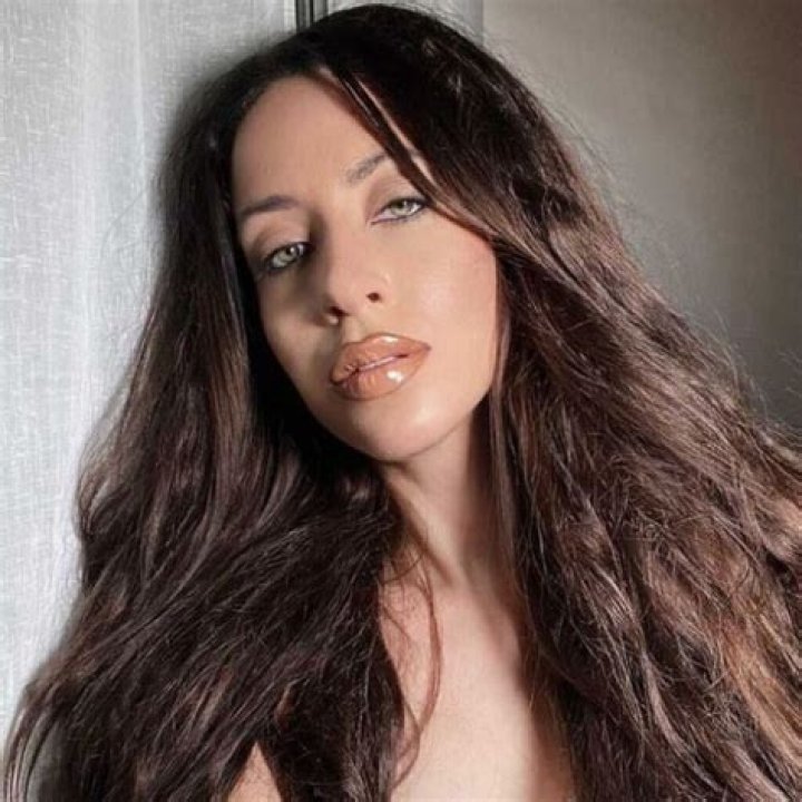 
Amira Lollysa Height, Weight, Net Worth, Age, Birthday, Wikipedia, Who, Nationality, Biography 