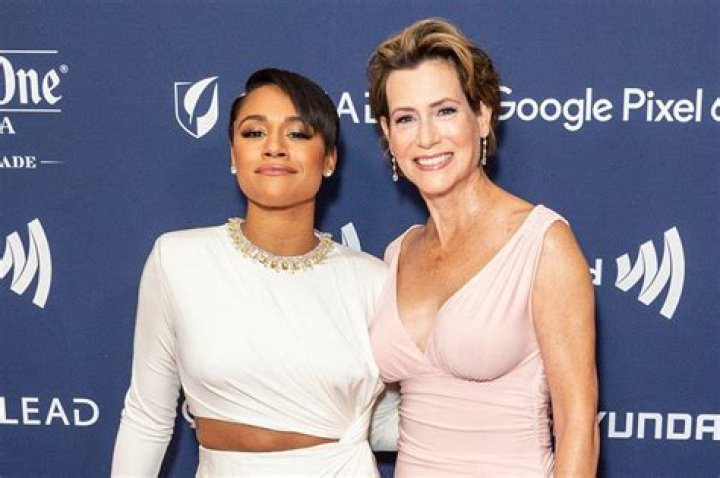 Ariana Debose Girlfriend Name Revealed -Is She Gay Or Queer? Details To Know