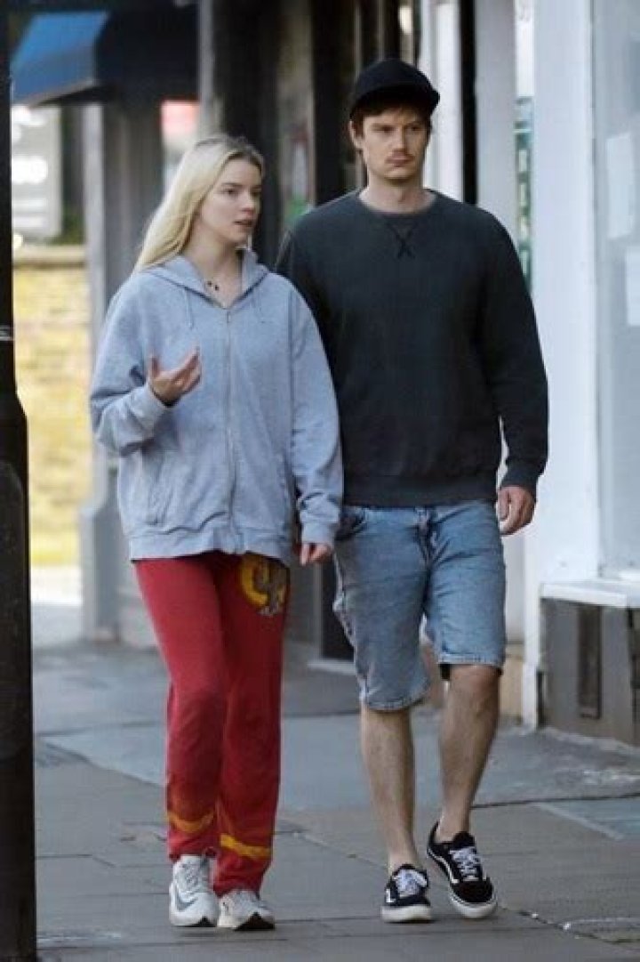 Ben Seed Wikipedia, Biography, Age, Height, Photographer, Instagram, Girlfriend, Anya Taylor-Joy