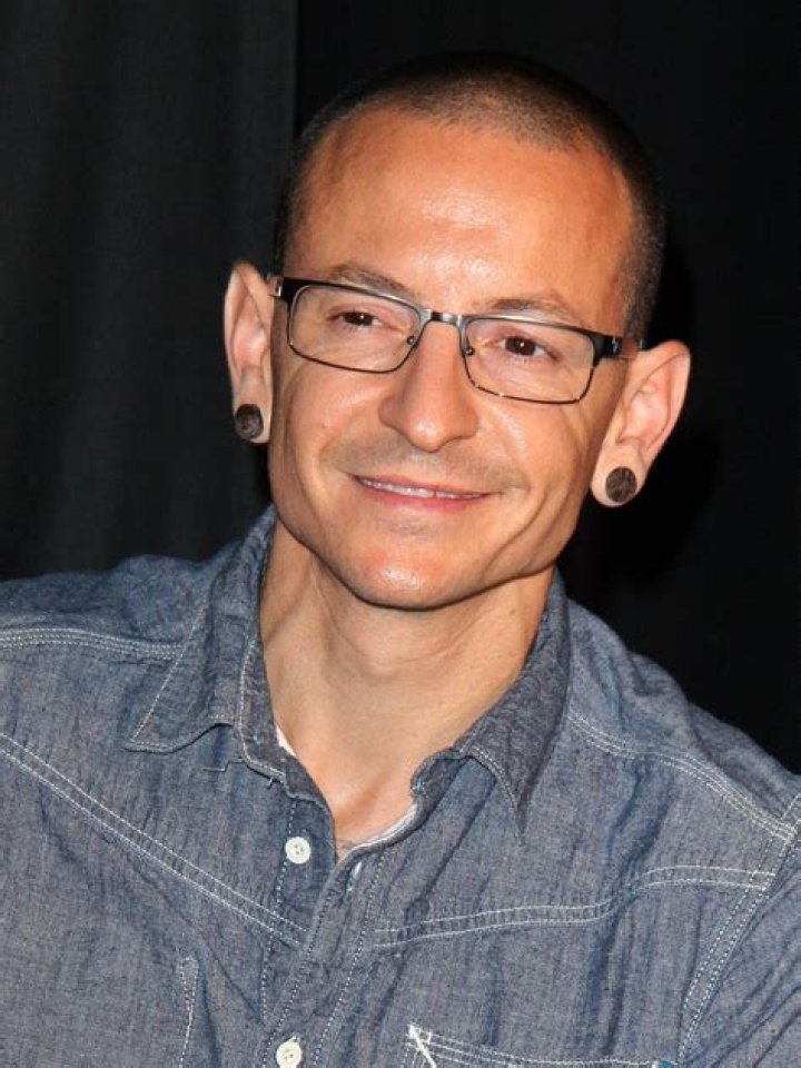 Chester Bennington Height, Weight, Net Worth, Age, Birthday, Wikipedia, Who, Nationality, Biography