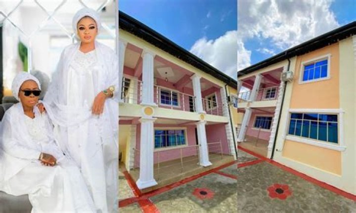 
Congratulations Pour In As Actress Funmi Awelewa Builds A Mansion For Her Mother And Siblings 