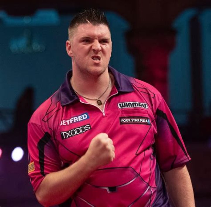 
Daryl Gurney Height, Weight, Net Worth, Age, Birthday, Wikipedia, Who, Nationality, Biography 