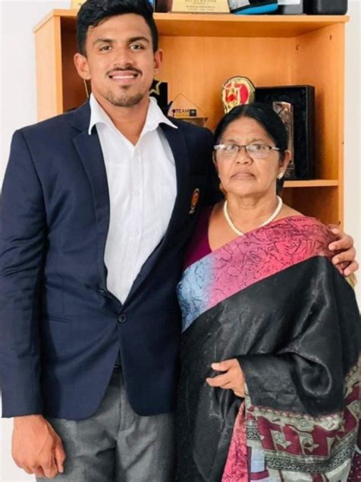 
Does Maheesh Theekshana Have Girlfriend? Family Ethnicity And Net Worth 