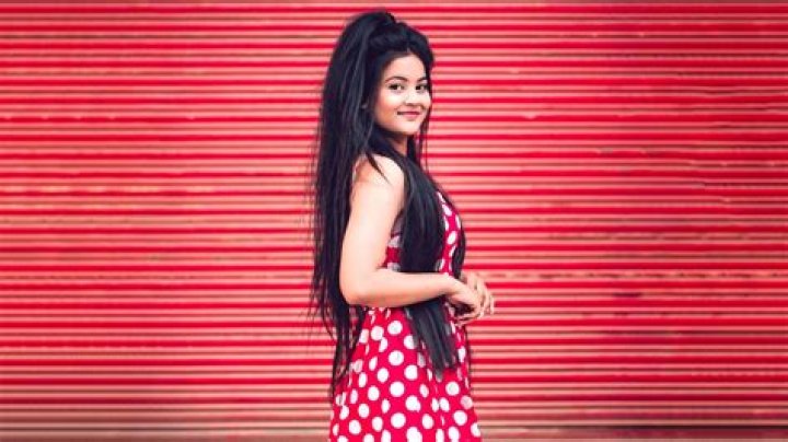 
Gungun Gupta Height, Weight, Net Worth, Age, Birthday, Wikipedia, Who, Nationality, Biography 
