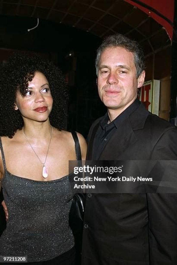 Is Gloria Reuben Married? Married To Husband Wayne Isaak -Details To Know