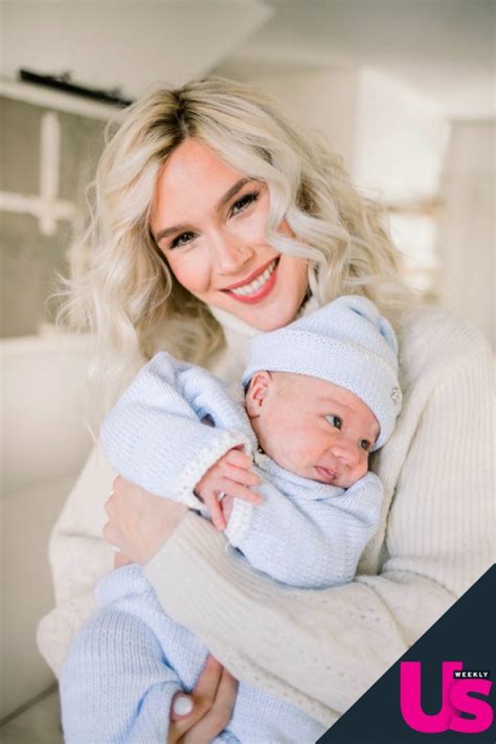 
Is Joss Stone Pregnant Again? Meet Her Son Shackleton Stoker Daluz 