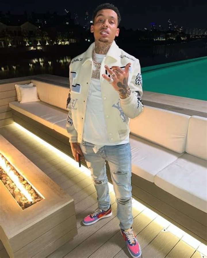 
Is Rapper Fredo Gay? Age, Height, Net Worth 