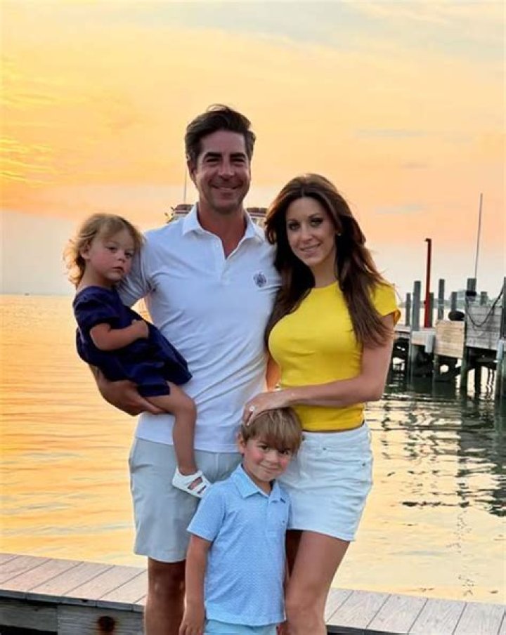 Jesse Watters Bio, Wiki, Age, Wife, Baby, Kids, Ex-Wife, Pregnant, Salary, Net Worth and Show
