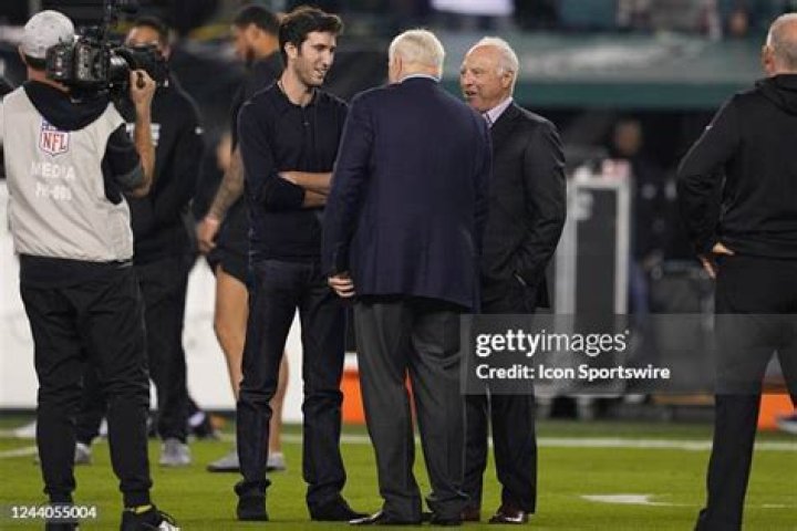 Julian Lurie: Who is Jeffrey Lurie’s son?
