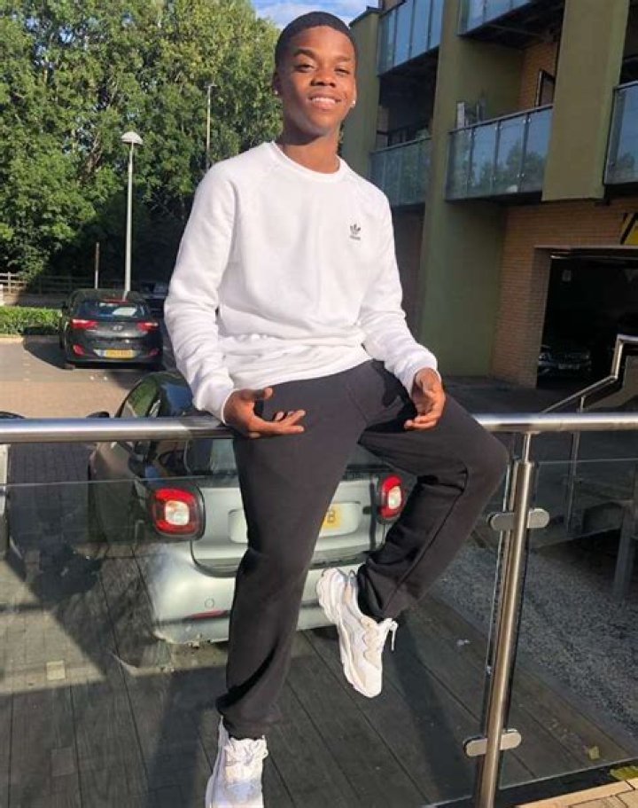 
Makai Fray – Mkfray Height, Age, Girlfriend, Biography, Wiki, Net Worth 