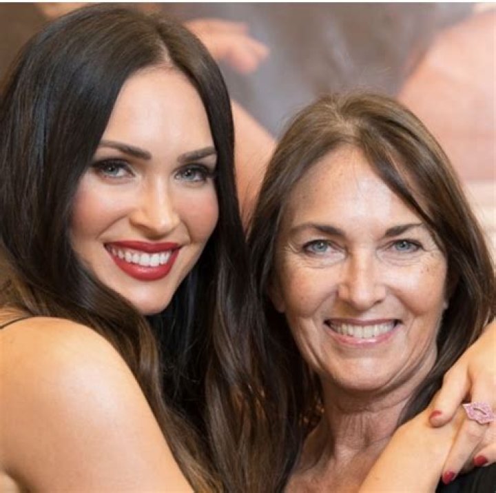 
Megan Fox Is ‘Currently Seeking a Girlfriend’ While Sporting Her New Favorite Accessory 