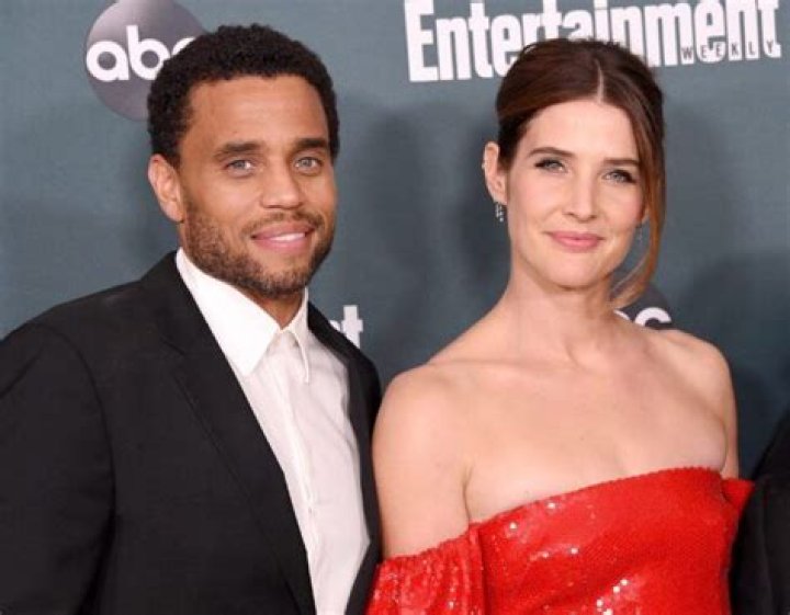 Michael Ealy Bio, Wiki, Age, Height, Eyes color, Wife, Kids, Family, Twin Brother and Net Worth