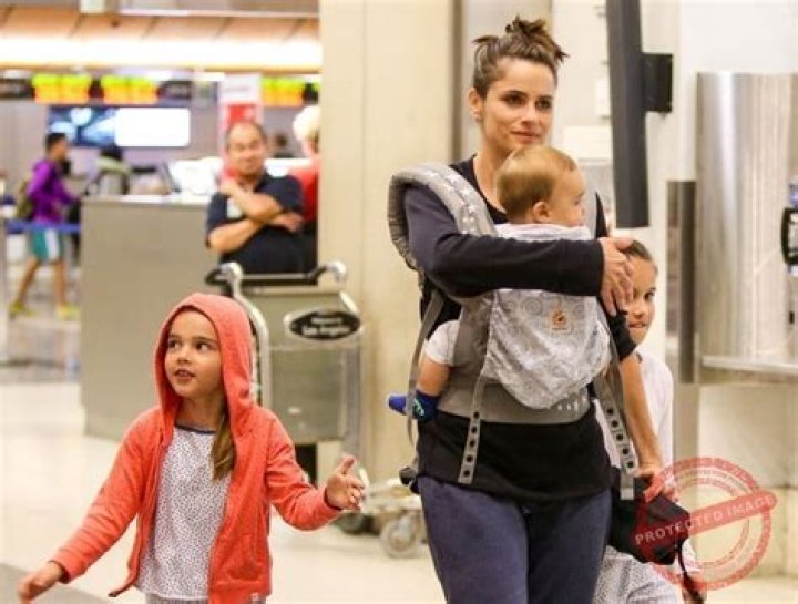 Molly June Benioff Bio, Wiki, Age, Height, Husband, Father, Mother, Siblings and Net Worth