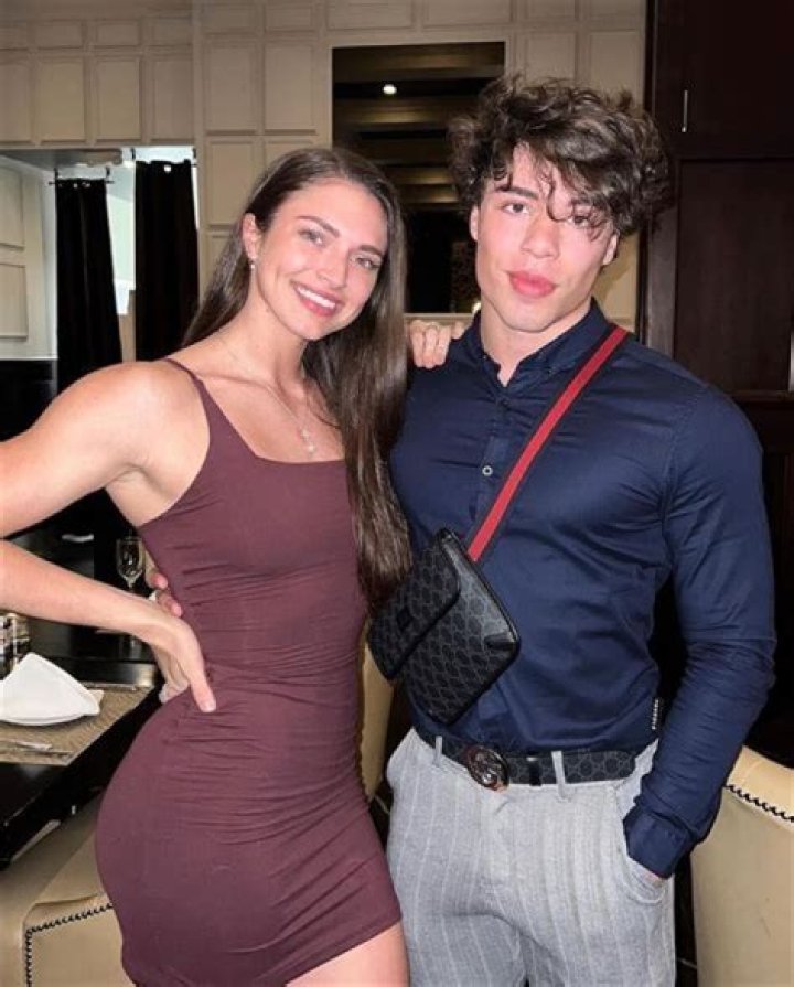 
Natalie Agustin Height, Weight, Net Worth, Age, Birthday, Wikipedia, Who, Nationality, Biography 