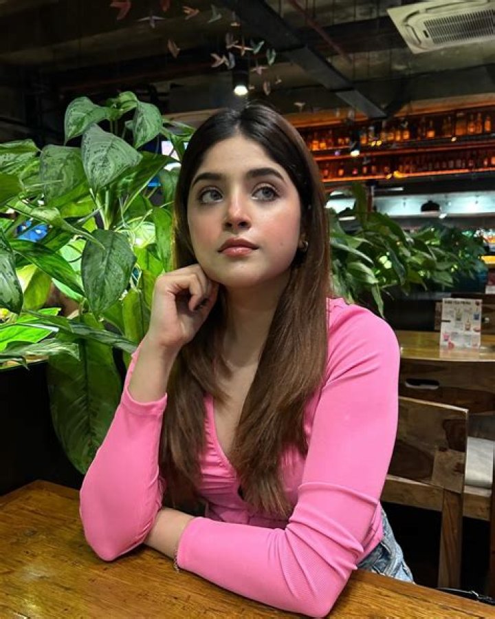 
Payal Tosyan – Payaltosyan Height, Weight, Net Worth, Age, Wiki, Who, Instagram, Biography 