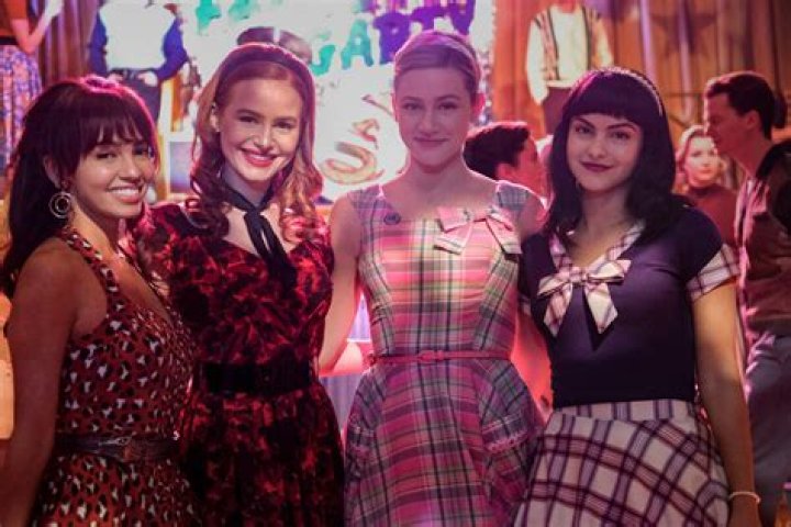 
RIVERDALE’S SEASON 6 EPISODE 20 RETURN TO RIVERDALE EXPLORED 