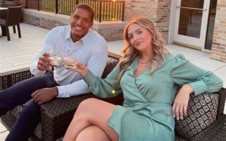 Ronnie Stanley is not Married to Wife. Dating Girlfriend: Emily Kucharczyk. Kids.