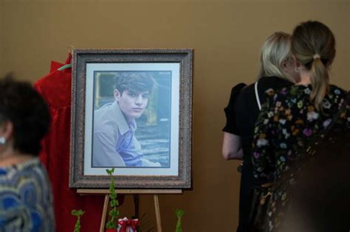 
What Happened To Waylon Collins From Tomball ISD? Escaped Inmate Gonzalo Lopez Murder Victim 