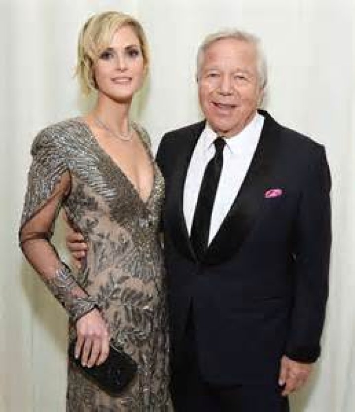 What Is Dana Blumberg’s Age? How Old Is Robert Kraft’s Girlfriend