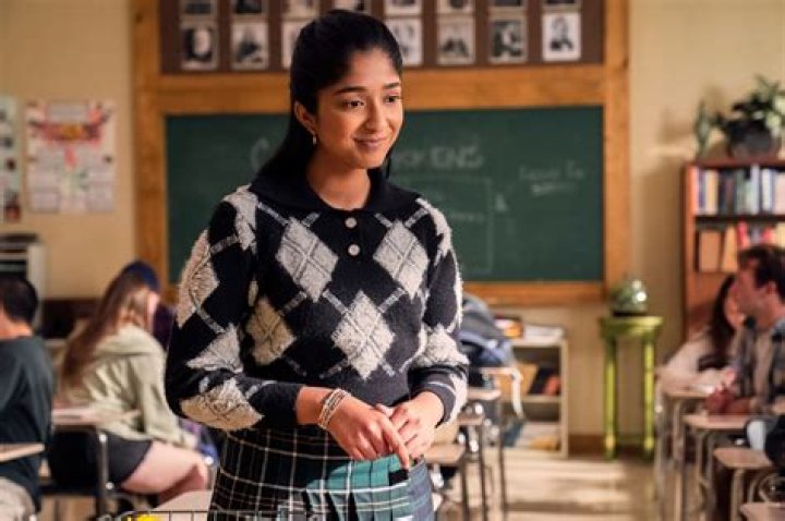 What Is Maitreyi Ramakrishnan Net Worth After Never Have I Ever? How Rich Is The Netflix Actress In 2022?