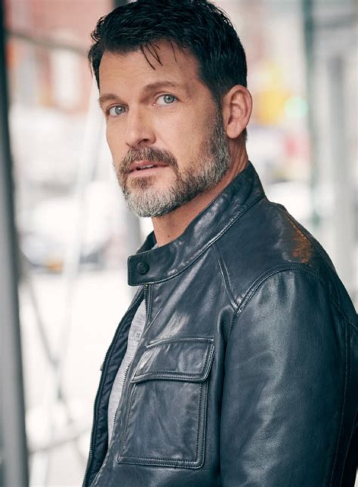 
What is Mark Deklin doing today? Wife, Net Worth, Height, Wiki 