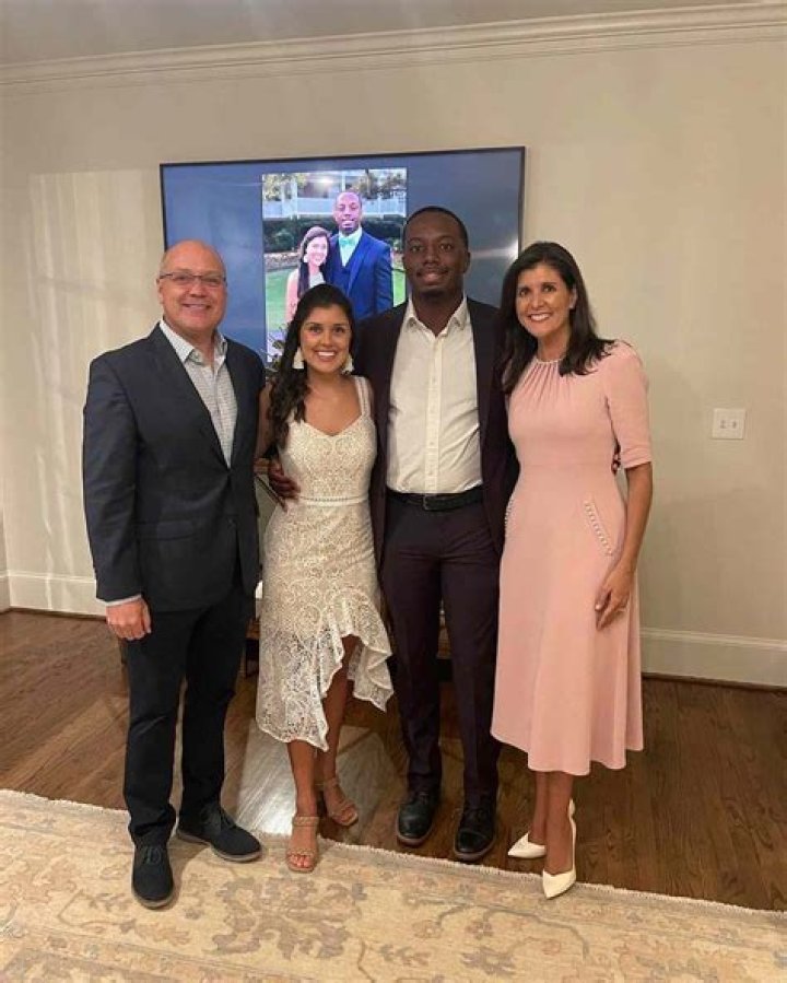 
What is the name of Gabriela Cámara’s husband? Ethnicity of Parents and Other Information 