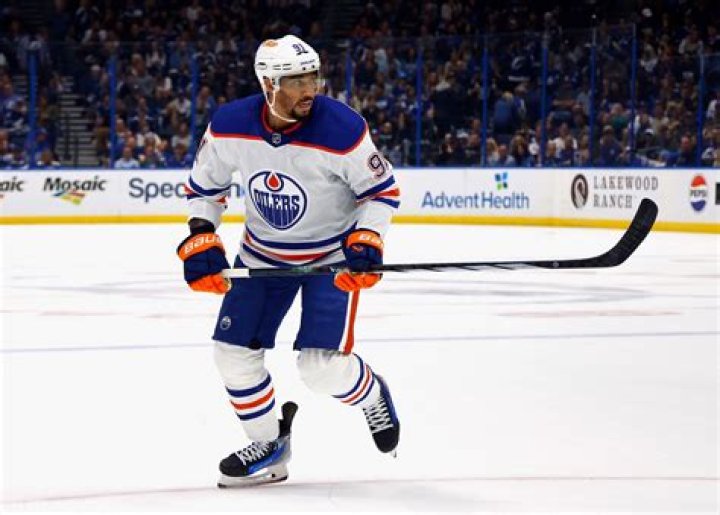 Who Are Evander Kane Parents? Everything To Know About The Ice-hockey Player’s Family Life