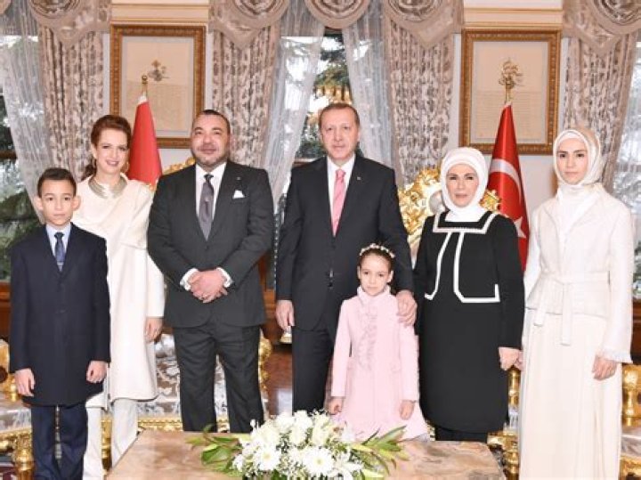 
Who are Gizem Erdogan Parents? Gizem Erdogan Biography, Parents Name and More 