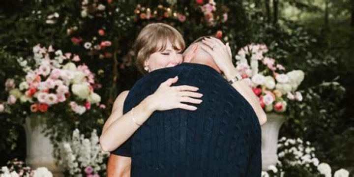 
Who is Rosemary Barton Husband? 
